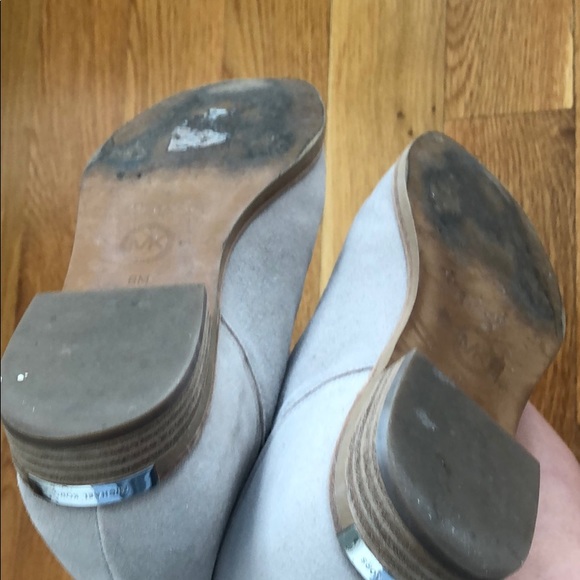 Michael Kors suede booties size 6 worn twice - Picture 4 of 6